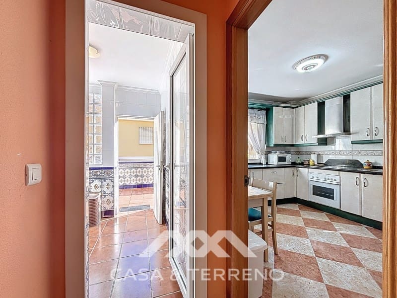 6 slaapkamer Huis te koop in Torre del Mar met zwembad garage - € 465.000 (Ref: 8954554)