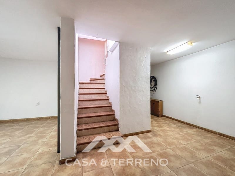 6 slaapkamer Huis te koop in Torre del Mar met zwembad garage - € 465.000 (Ref: 8954554)