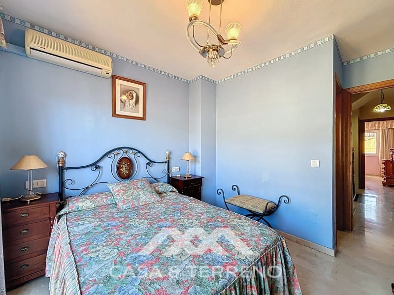 6 slaapkamer Huis te koop in Torre del Mar met zwembad garage - € 465.000 (Ref: 8954554)