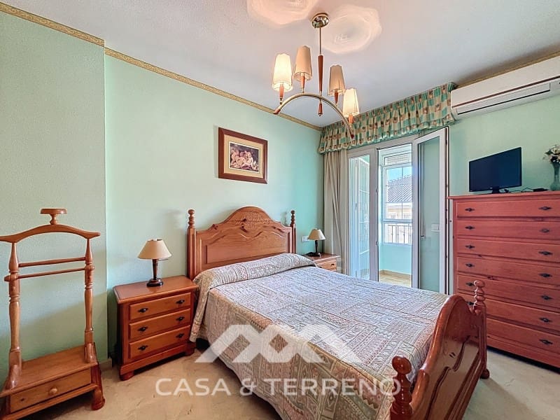 6 slaapkamer Huis te koop in Torre del Mar met zwembad garage - € 465.000 (Ref: 8954554)