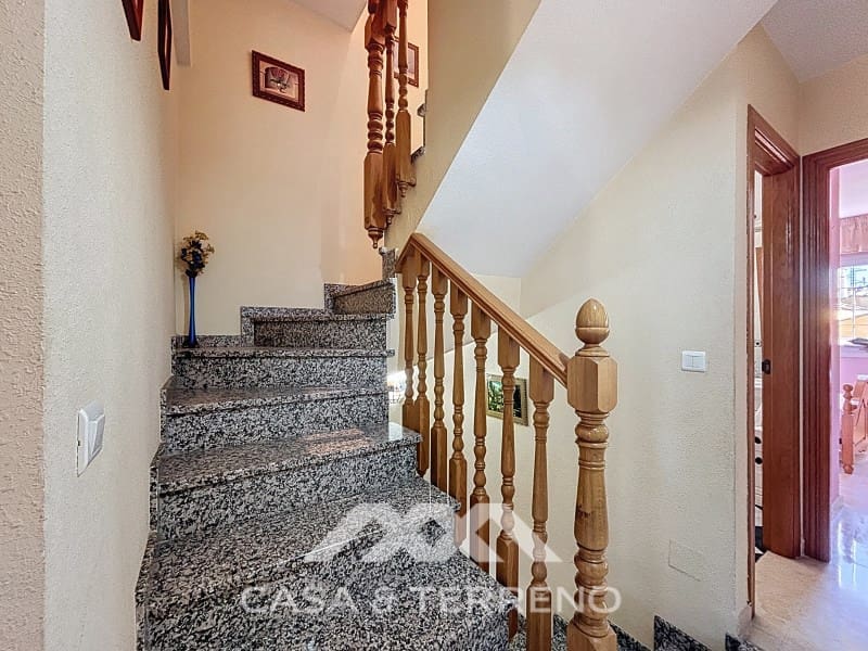 6 slaapkamer Huis te koop in Torre del Mar met zwembad garage - € 465.000 (Ref: 8954554)