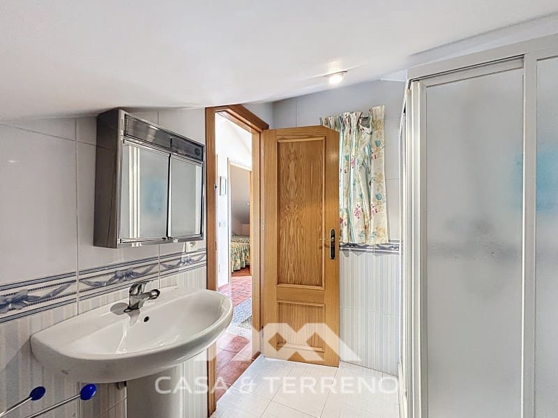 6 slaapkamer Huis te koop in Torre del Mar met zwembad garage - € 465.000 (Ref: 8954554)