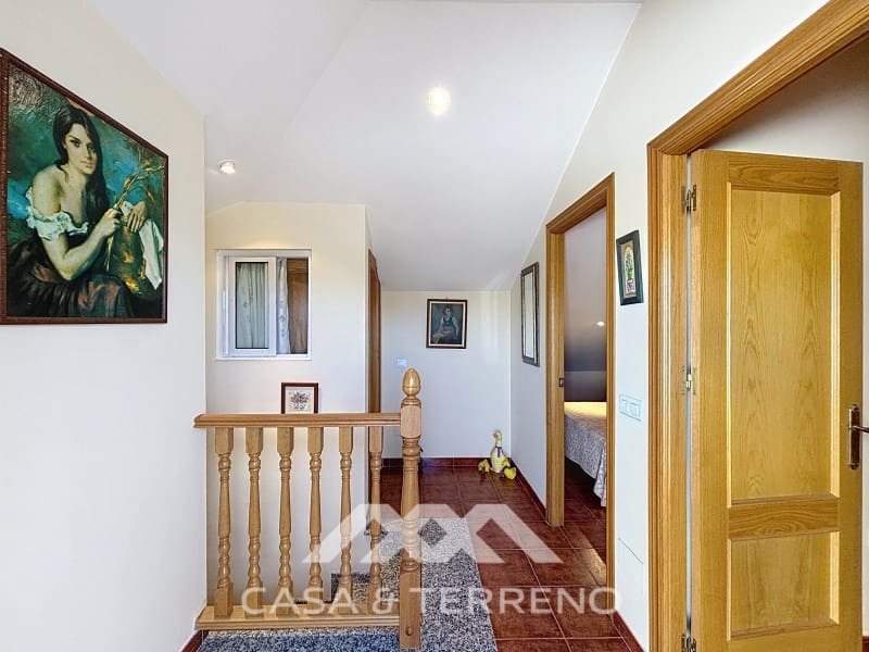 6 slaapkamer Huis te koop in Torre del Mar met zwembad garage - € 465.000 (Ref: 8954554)