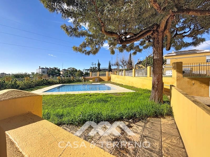 6 slaapkamer Huis te koop in Torre del Mar met zwembad garage - € 465.000 (Ref: 8954554)