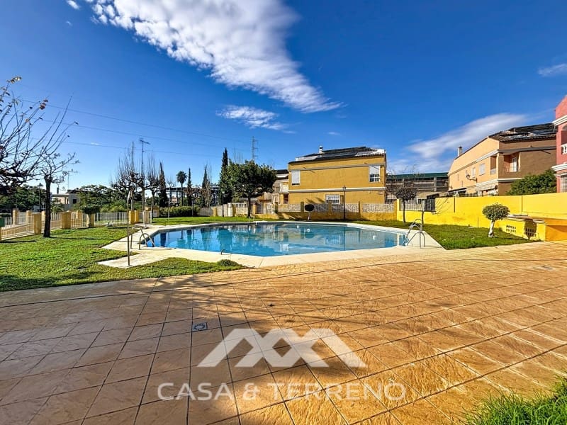 6 slaapkamer Huis te koop in Torre del Mar met zwembad garage - € 465.000 (Ref: 8954554)