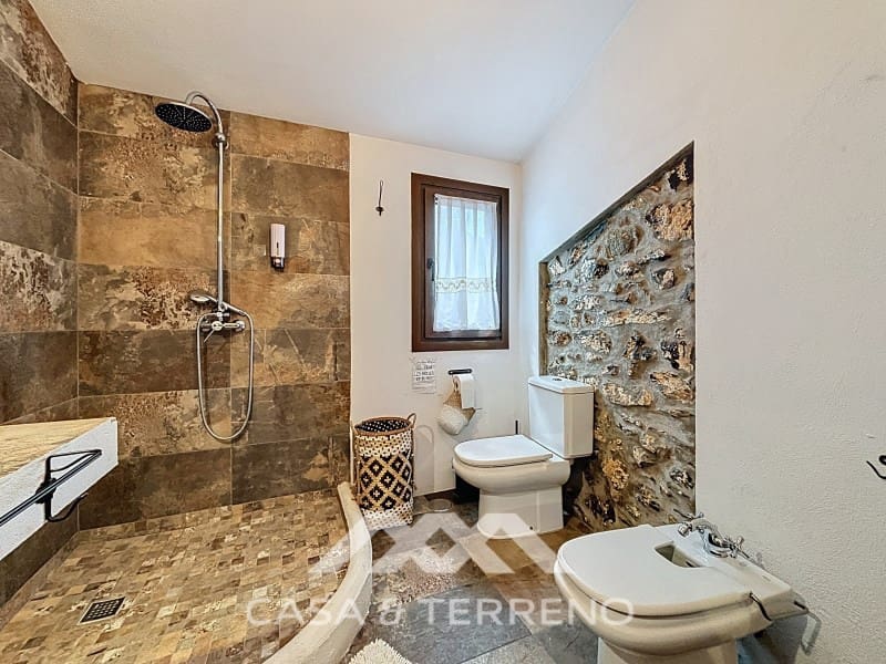 6 soverom Finca/Herregård til salgs i Comares med svømmebasseng - € 336 000 (Ref: 8957925)