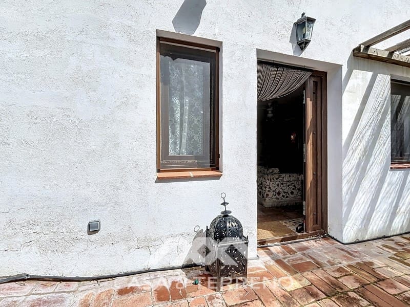 6 soverom Finca/Herregård til salgs i Comares med svømmebasseng - € 336 000 (Ref: 8957925)