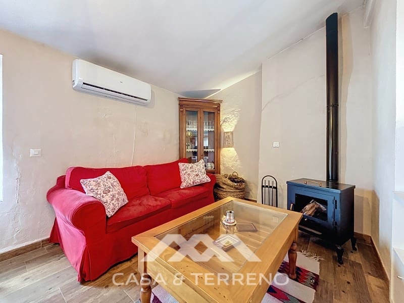 6 soverom Finca/Herregård til salgs i Comares med svømmebasseng - € 336 000 (Ref: 8957925)