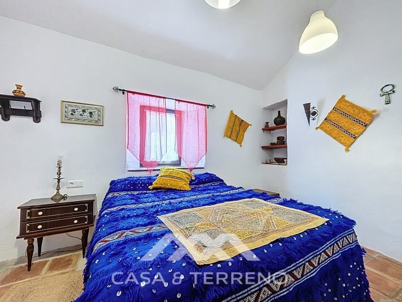 6 soverom Finca/Herregård til salgs i Comares med svømmebasseng - € 336 000 (Ref: 8957925)