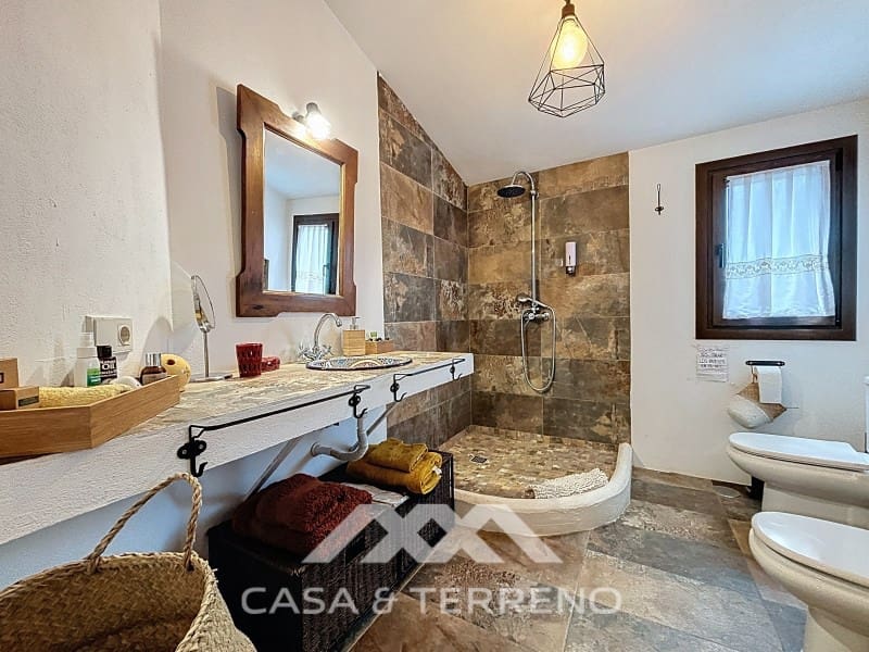 6 soveværelse Villa til salg i Comares med swimmingpool - € 336.000 (Ref: 8962577)