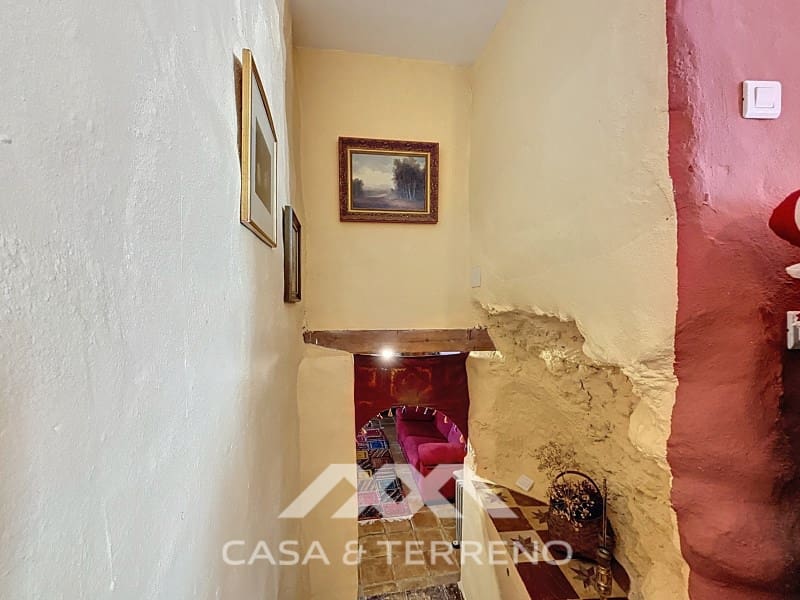 6 soveværelse Villa til salg i Comares med swimmingpool - € 336.000 (Ref: 8962577)