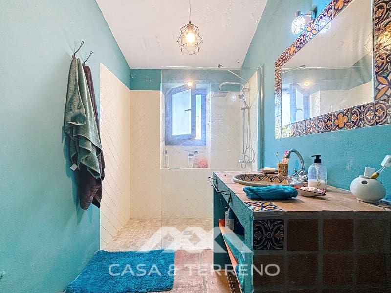 6 soveværelse Villa til salg i Comares med swimmingpool - € 336.000 (Ref: 8962577)