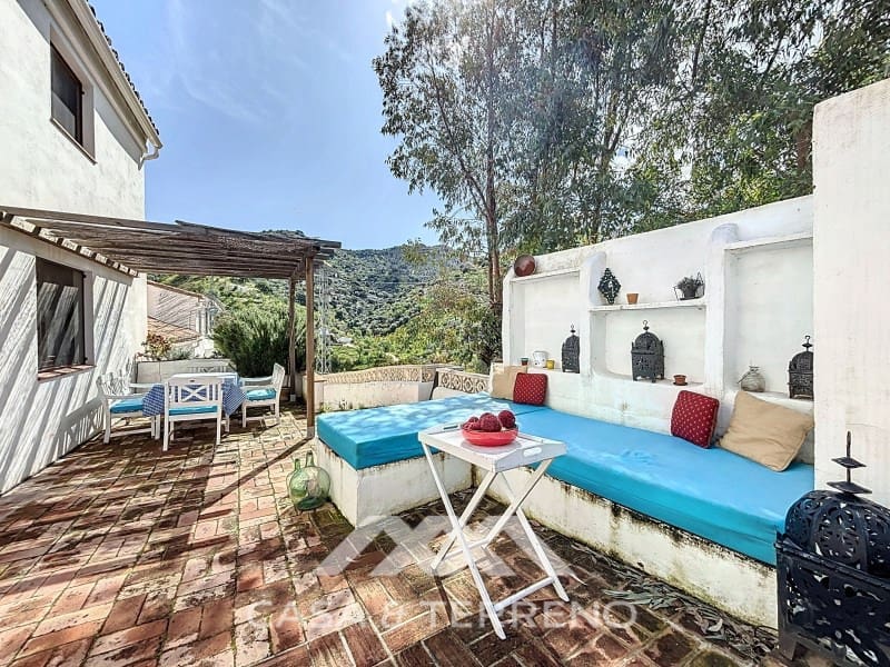 6 soveværelse Villa til salg i Comares med swimmingpool - € 336.000 (Ref: 8962577)