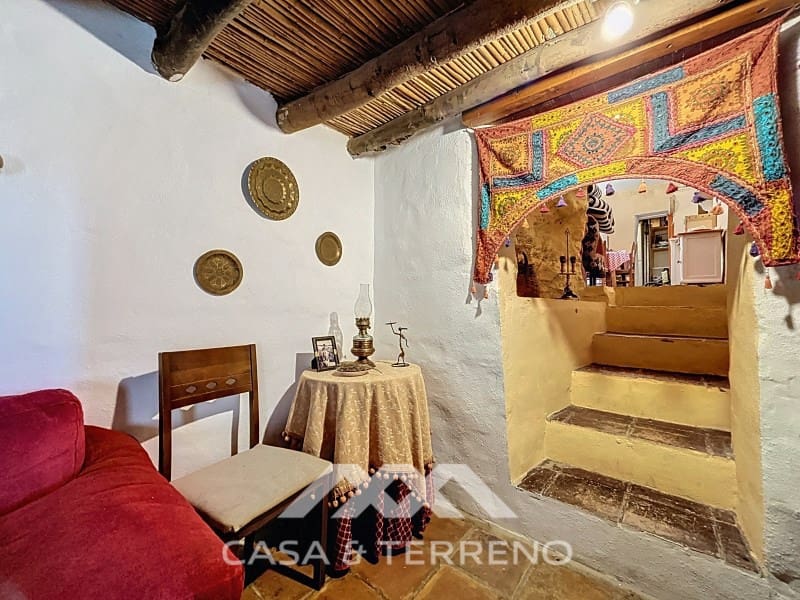 6 soveværelse Villa til salg i Comares med swimmingpool - € 336.000 (Ref: 8962577)