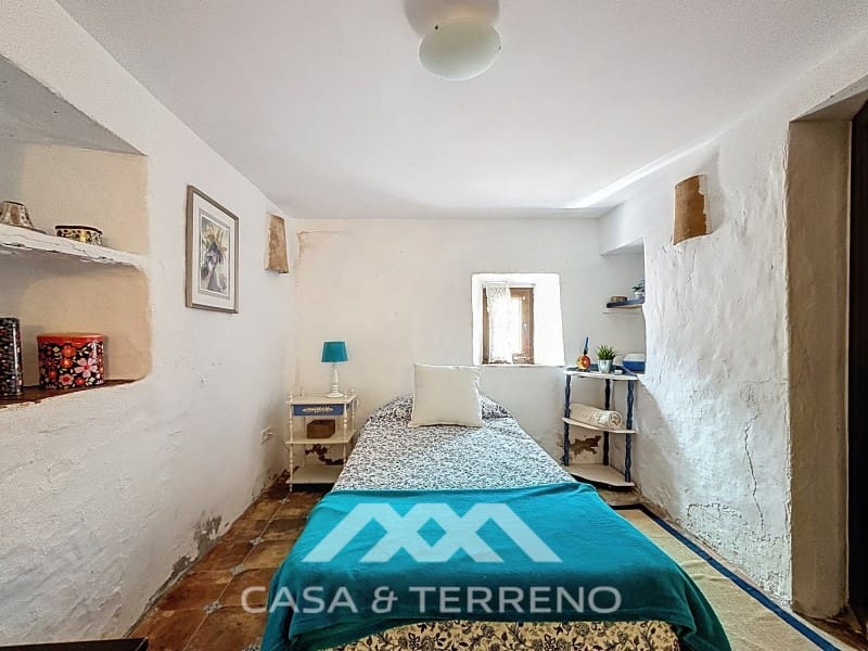 6 soveværelse Villa til salg i Comares med swimmingpool - € 336.000 (Ref: 8962577)