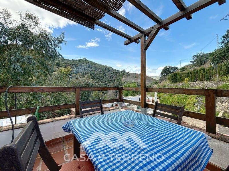 6 soveværelse Villa til salg i Comares med swimmingpool - € 336.000 (Ref: 8962577)