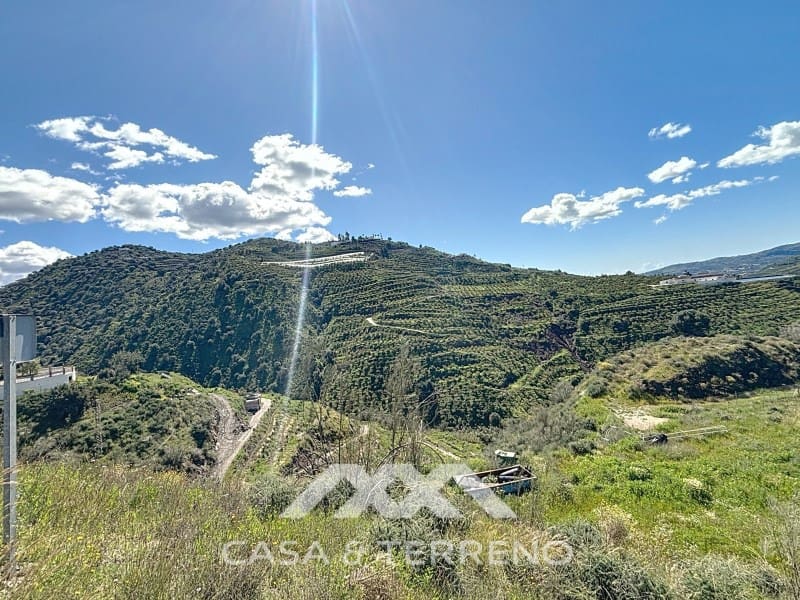 5 soveværelse Villa til salg i Canillas de Aceituno med garage - € 345.000 (Ref: 8962578)