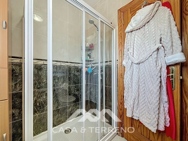 5 soveværelse Villa til salg i Canillas de Aceituno med garage - € 345.000 (Ref: 8962578)