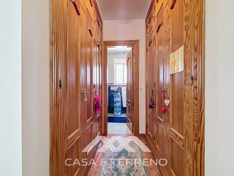 5 soveværelse Villa til salg i Canillas de Aceituno med garage - € 345.000 (Ref: 8962578)