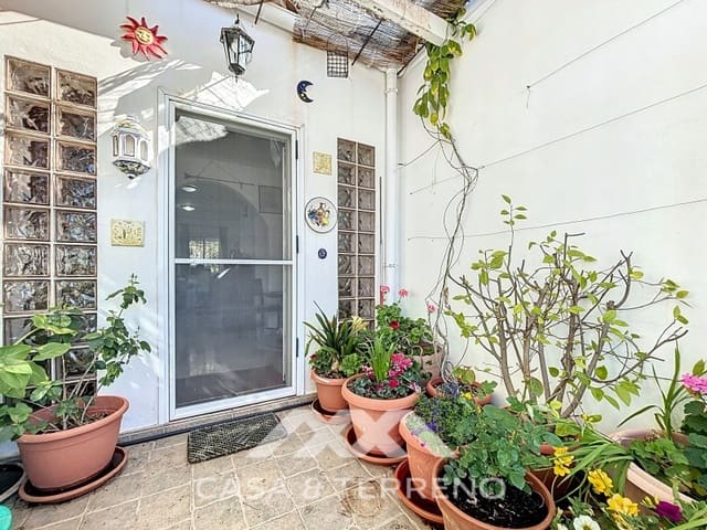 5 soveværelse Villa til salg i Canillas de Aceituno med garage - € 345.000 (Ref: 8962578)