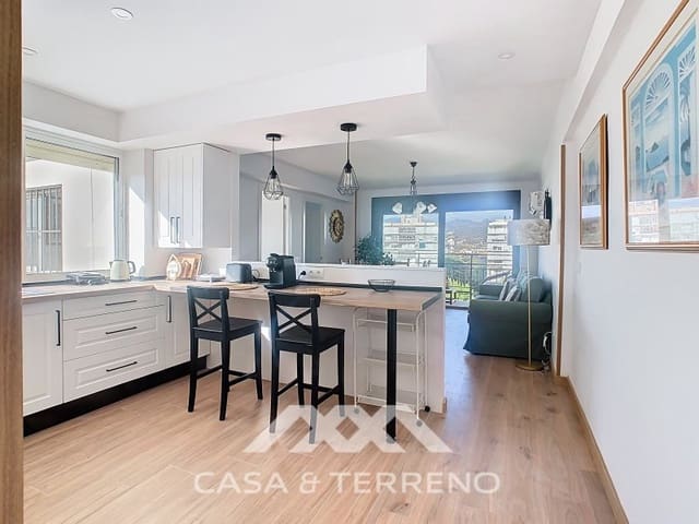 3 sypialnia Mieszkanie do wynajęcia w Torre del Mar, Vélez-Málaga - 1 300 € (Ref: 8968712)