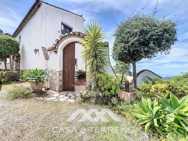 3 sovrum Villa till salu i Sayalonga med pool - 548 000 € (Ref: 8986329)