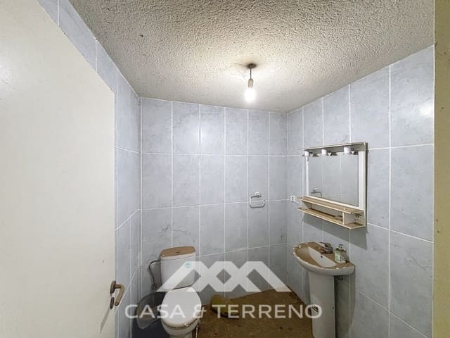 Commercieel te koop in Arenas - € 372.000 (Ref: 8992639)