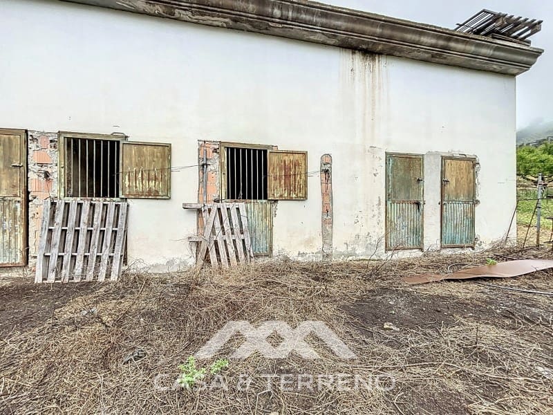 Erhverv til salg i Arenas - € 372.000 (Ref: 8992639)