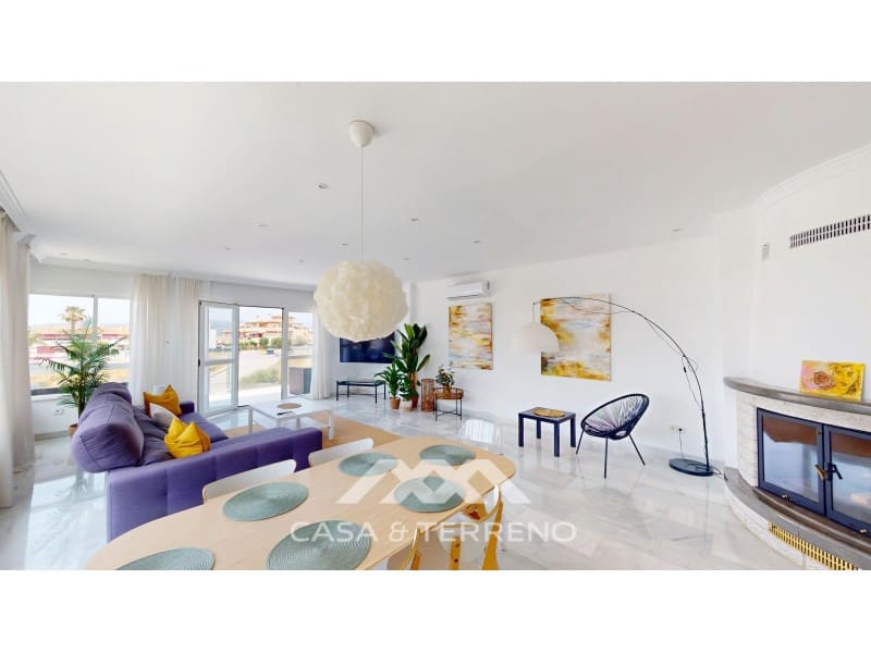 3 slaapkamer Villa te koop in Caleta de Velez met zwembad garage - € 955.000 (Ref: 8994306)