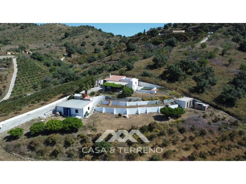 3 soverom Finca/Herregård til salgs i Almayate med svømmebasseng - € 340 000 (Ref: 9001211)