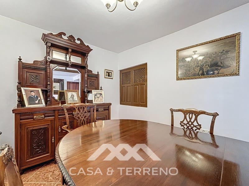 5 soveværelse Semi-Rækkehus til salg i Periana med garage - € 199.000 (Ref: 9007234)