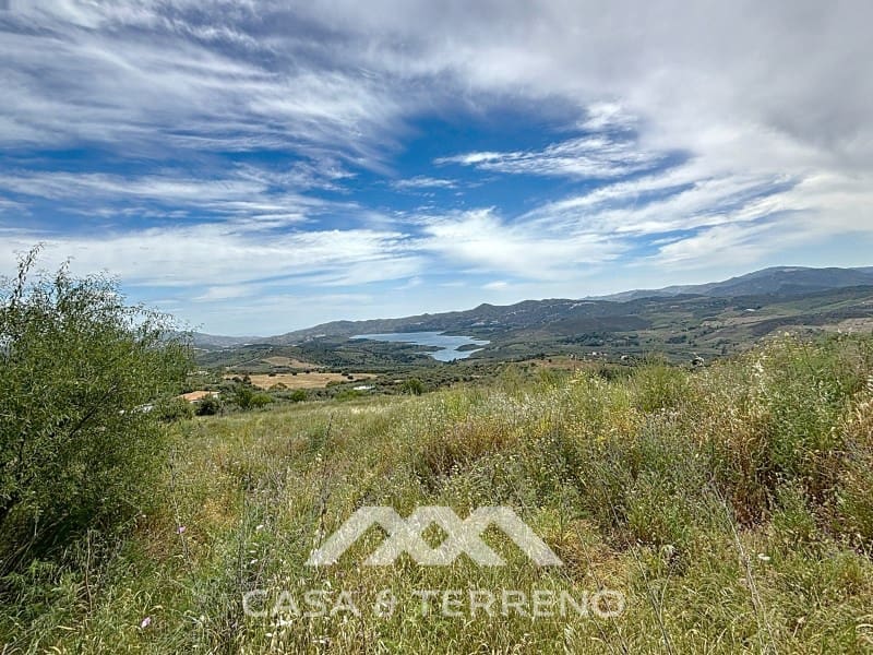 5 soveværelse Semi-Rækkehus til salg i Periana med garage - € 199.000 (Ref: 9007234)