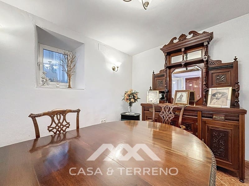 5 soveværelse Semi-Rækkehus til salg i Periana med garage - € 199.000 (Ref: 9007234)