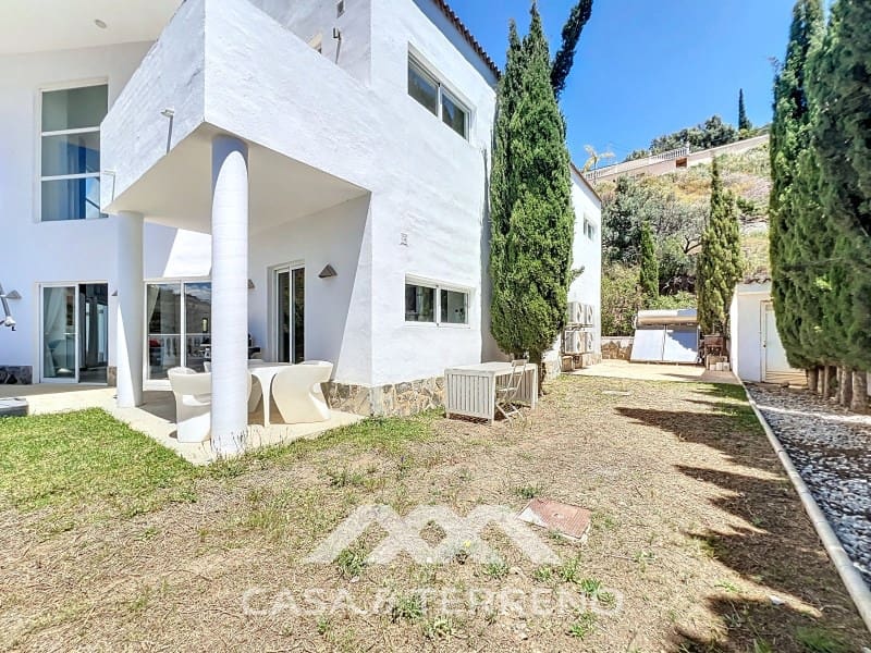 7 soveværelse Villa til salg i Algarrobo med swimmingpool - € 985.000 (Ref: 9007235)