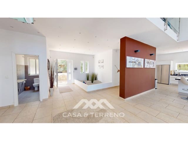 7 slaapkamer Villa te koop in Algarrobo met zwembad - € 985.000 (Ref: 9007235)