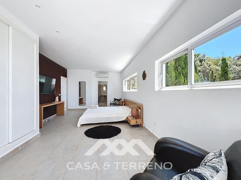 7 soveværelse Villa til salg i Algarrobo med swimmingpool - € 985.000 (Ref: 9007235)