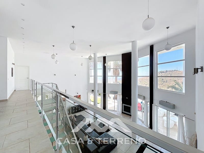 7 soveværelse Villa til salg i Algarrobo med swimmingpool - € 985.000 (Ref: 9007235)