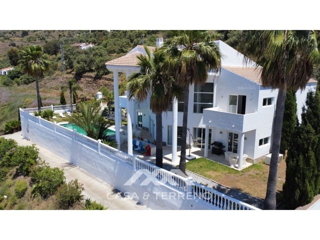 7 sypialnia Willa na sprzedaż w Algarrobo z basenem - 895 000 € (Ref: 9007235)