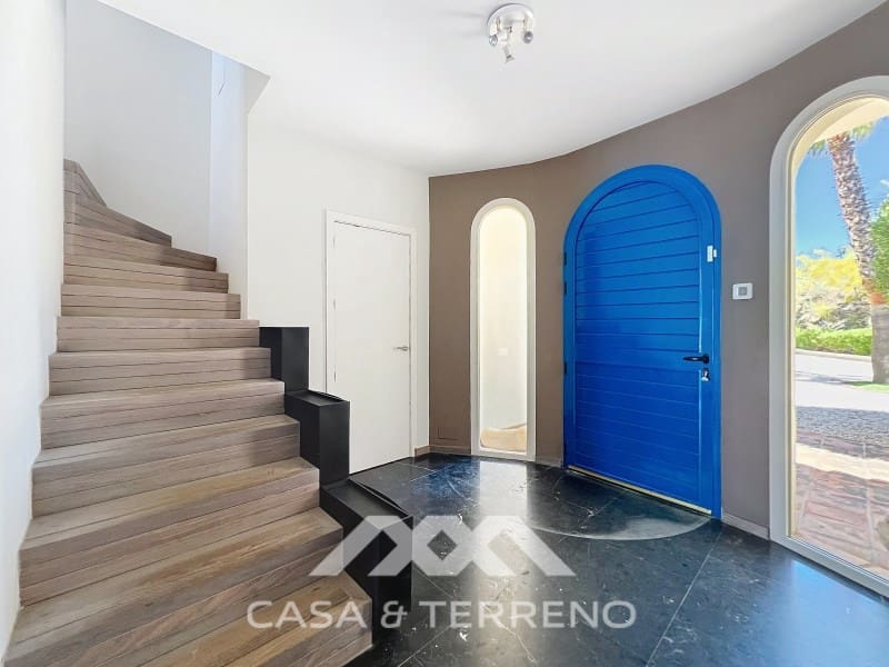 6 soveværelse Villa til salg i Algarrobo med swimmingpool garage - € 1.248.000 (Ref: 9007236)