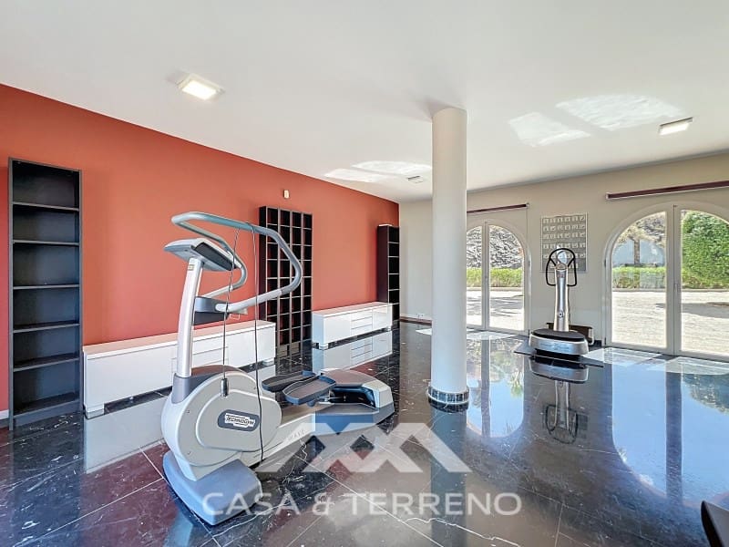 6 soveværelse Villa til salg i Algarrobo med swimmingpool garage - € 1.248.000 (Ref: 9007236)