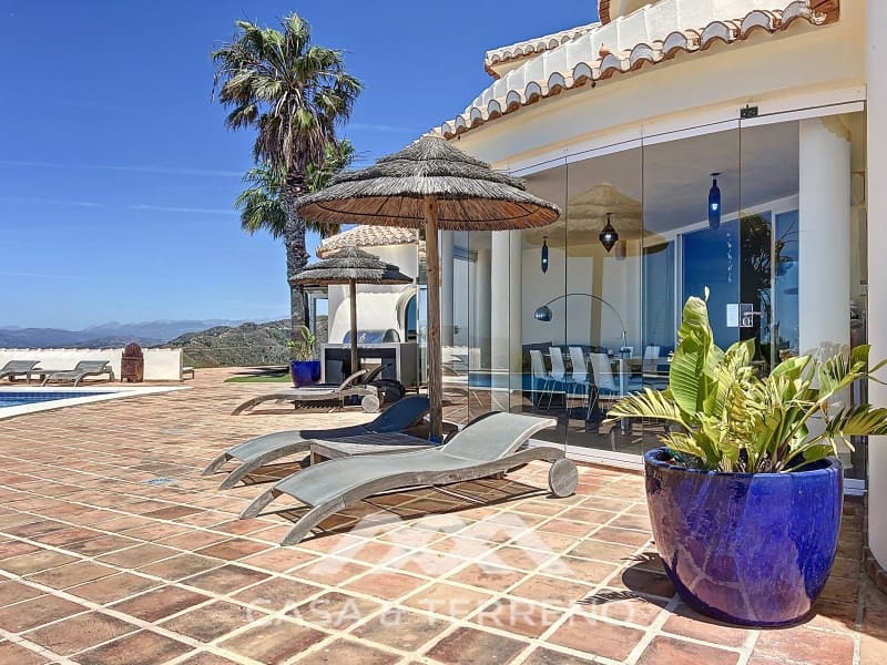 6 soveværelse Villa til salg i Algarrobo med swimmingpool garage - € 1.248.000 (Ref: 9007236)