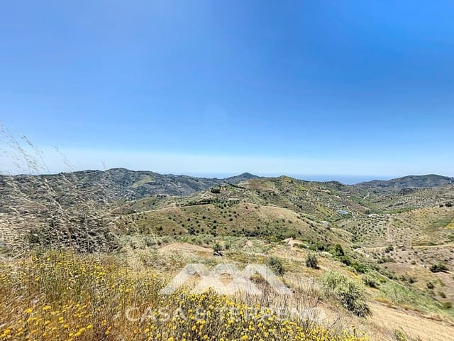 Terreno Non Edificato in vendita in Canillas de Albaida - 106.000 € (Rif: 9007238)