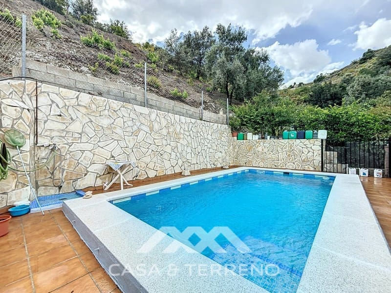 5 sypialnia Willa na sprzedaż w Vinuela z basenem garażem - 360 000 € (Ref: 9008612)