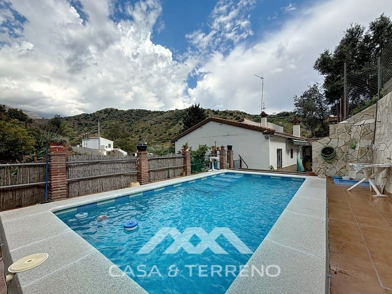 5 sypialnia Willa na sprzedaż w Vinuela z basenem garażem - 360 000 € (Ref: 9008612)