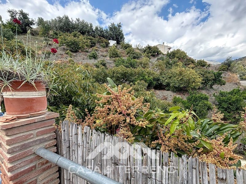 5 sypialnia Willa na sprzedaż w Vinuela z basenem garażem - 360 000 € (Ref: 9008612)