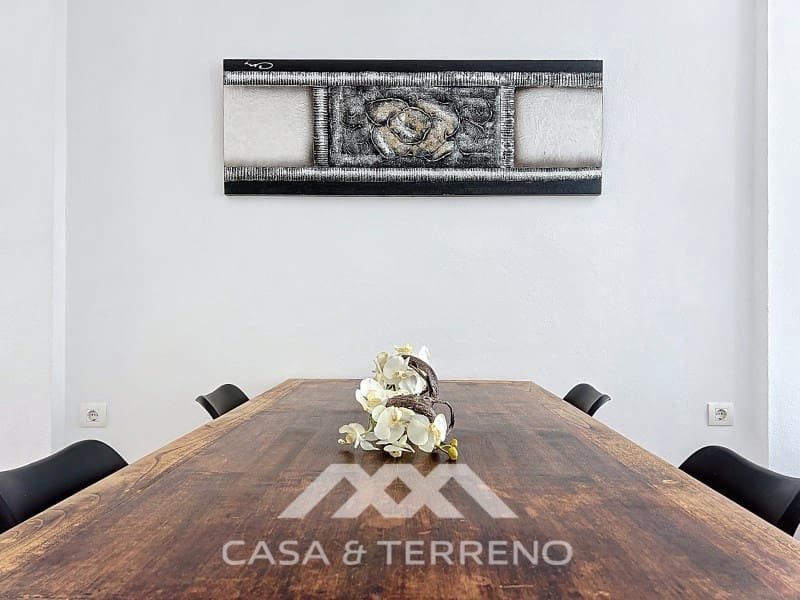 5 chambre Villa/Maison à vendre à Caleta de Velez avec piscine garage - 585 000 € (Ref: 9036999)