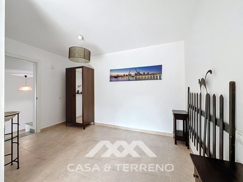 5 chambre Villa/Maison à vendre à Caleta de Velez avec piscine garage - 585 000 € (Ref: 9036999)