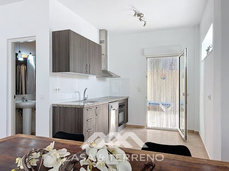 5 chambre Villa/Maison à vendre à Caleta de Velez avec piscine garage - 585 000 € (Ref: 9036999)