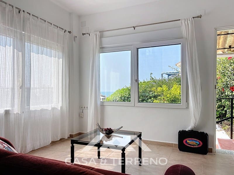 5 chambre Villa/Maison à vendre à Caleta de Velez avec piscine garage - 585 000 € (Ref: 9036999)