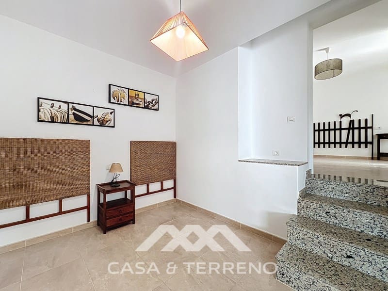 5 chambre Villa/Maison à vendre à Caleta de Velez avec piscine garage - 585 000 € (Ref: 9036999)